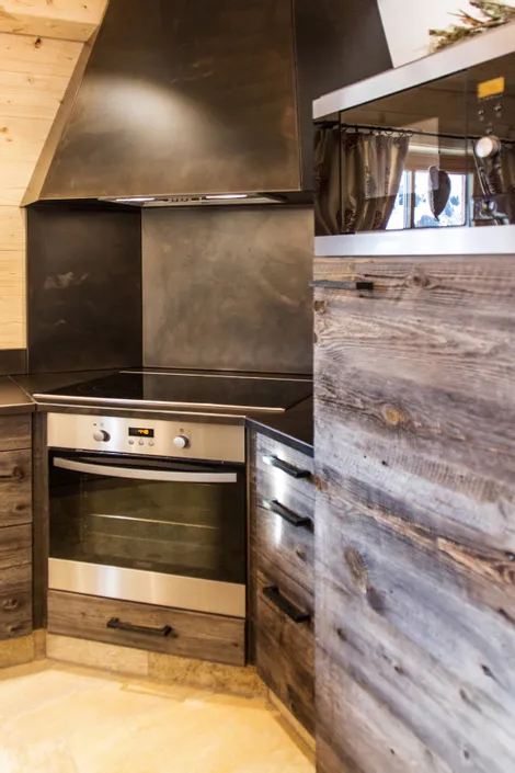 Moderne Geräte im Küchenbereich